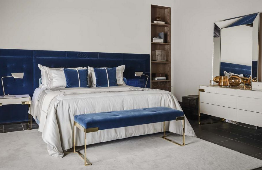 1495605374370437.png fendi pincio.png