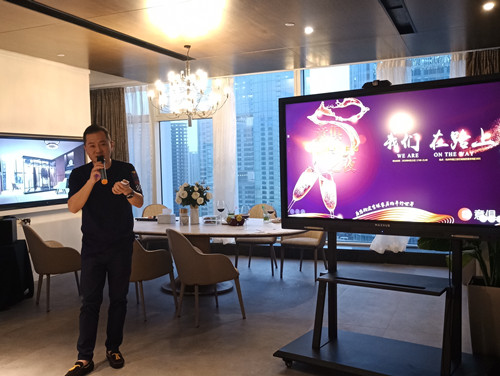 1530083075543993.jpg 1530001649_474.jpg