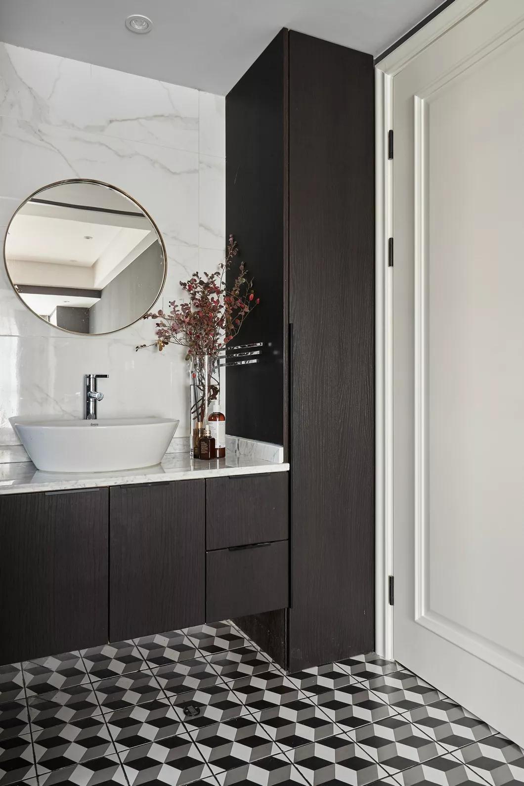 1546421988946368.jpg 22.jpg