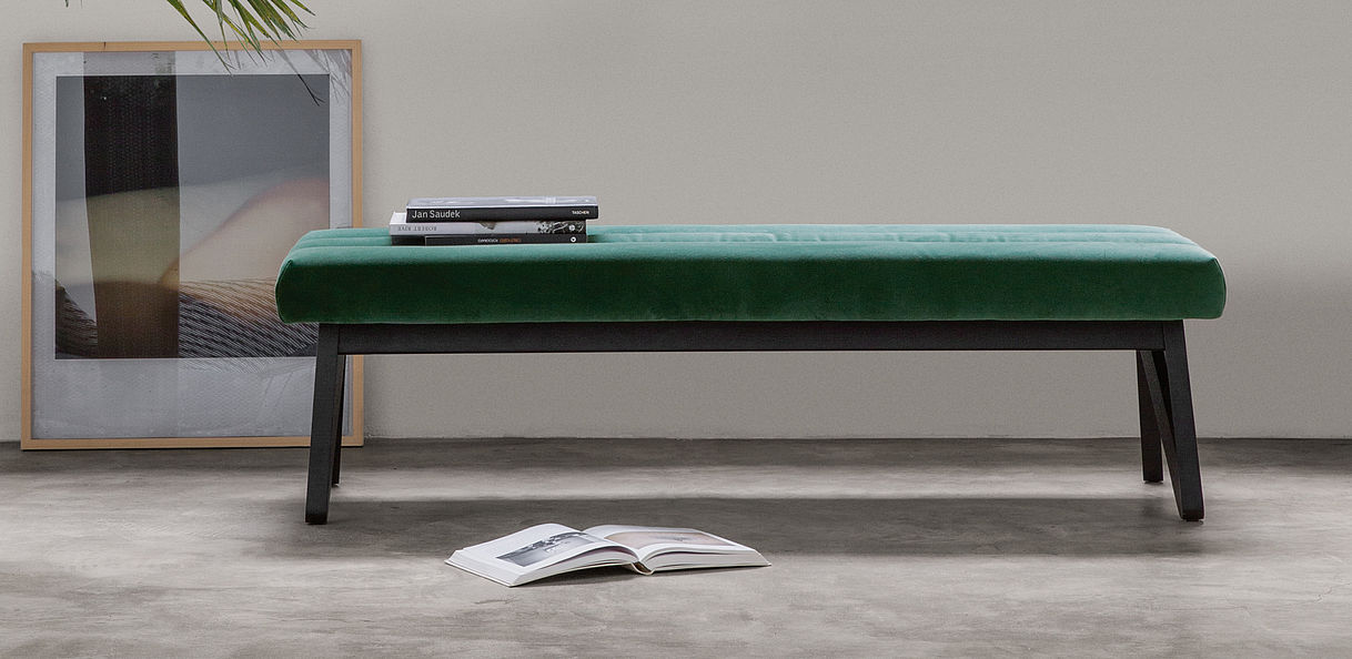 1563155516873458.jpg csm_RolfBenz-944-Location_001_87990fb25b.jpg