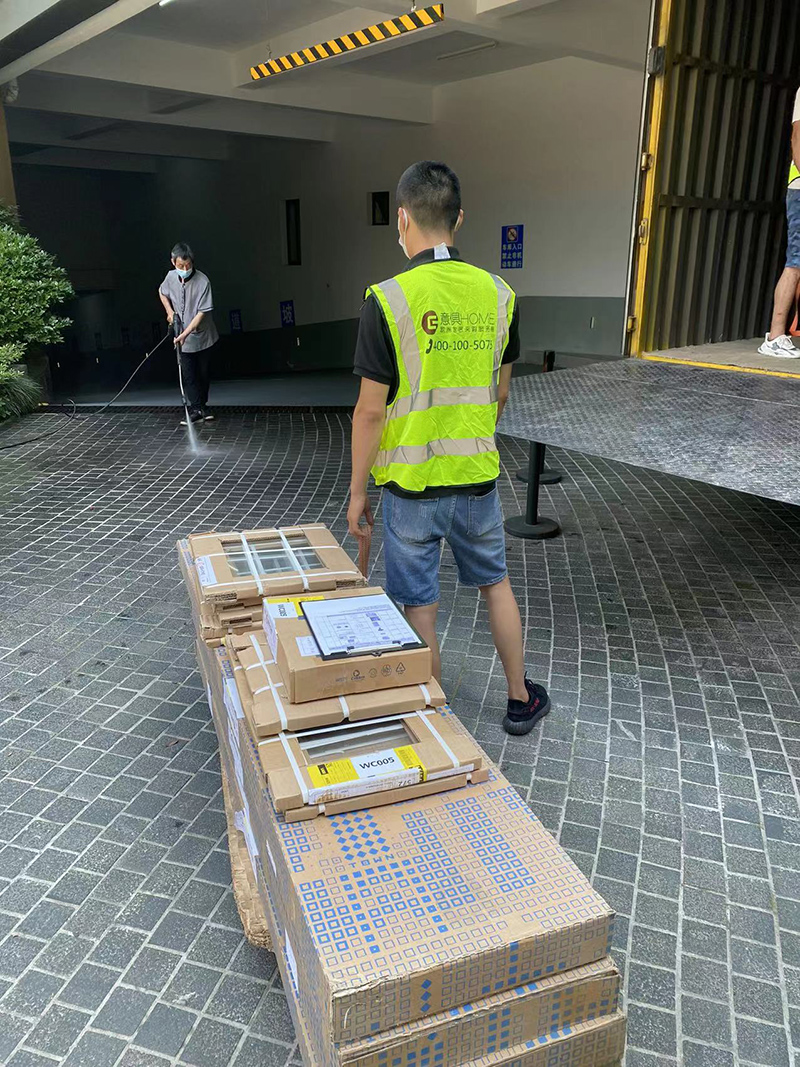 1709195180878475.jpg b (2).jpg