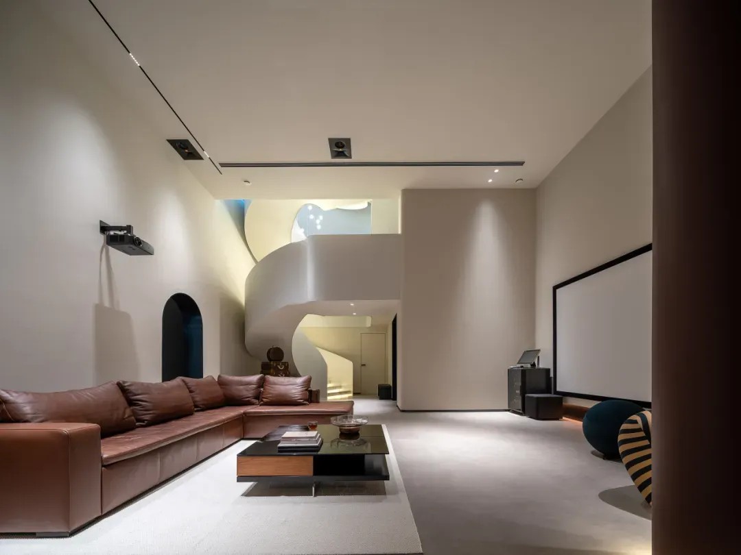 1717654484393775.jpg 1717653949119.jpg