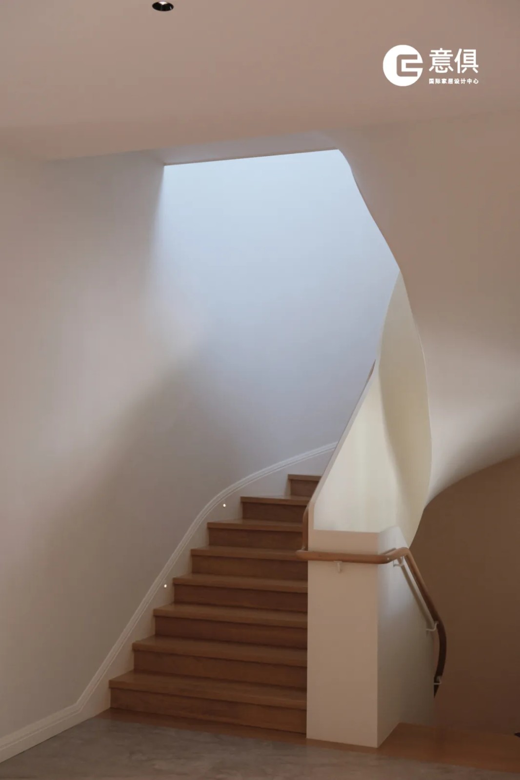 1726046962213771.jpg 1726046861509.jpg