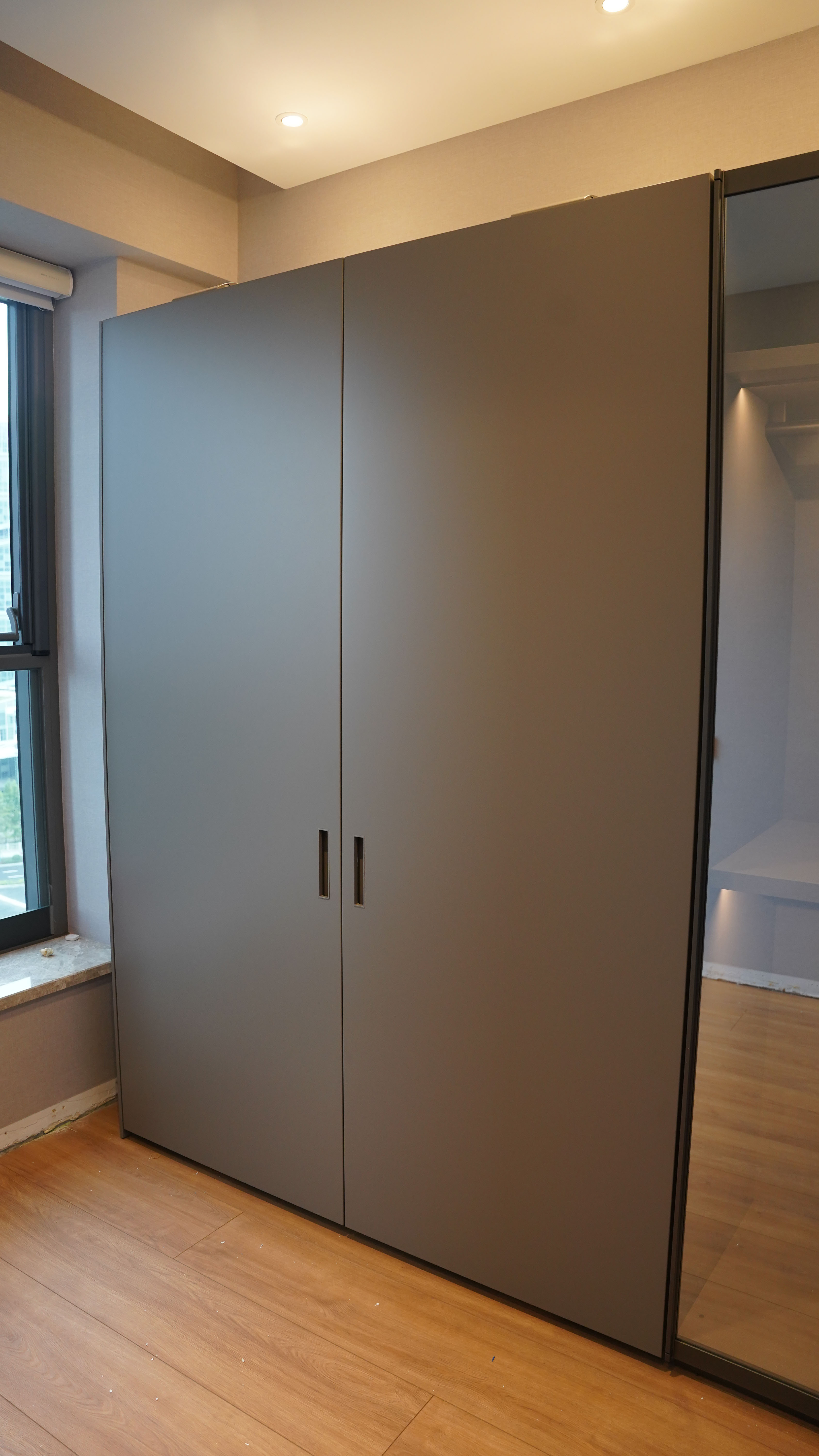 1770212225563252.jpg YJU00035.jpg