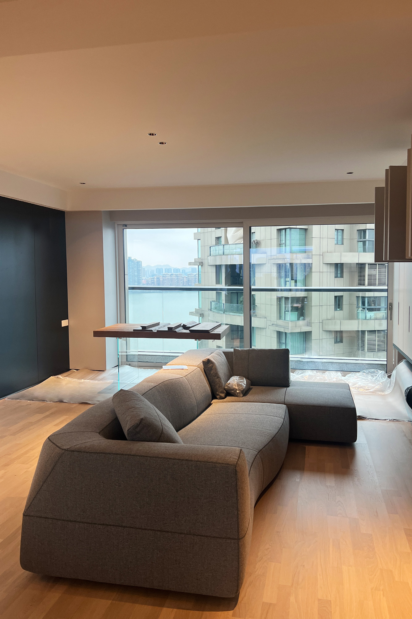 1770798582248480.jpg 987974646.jpg