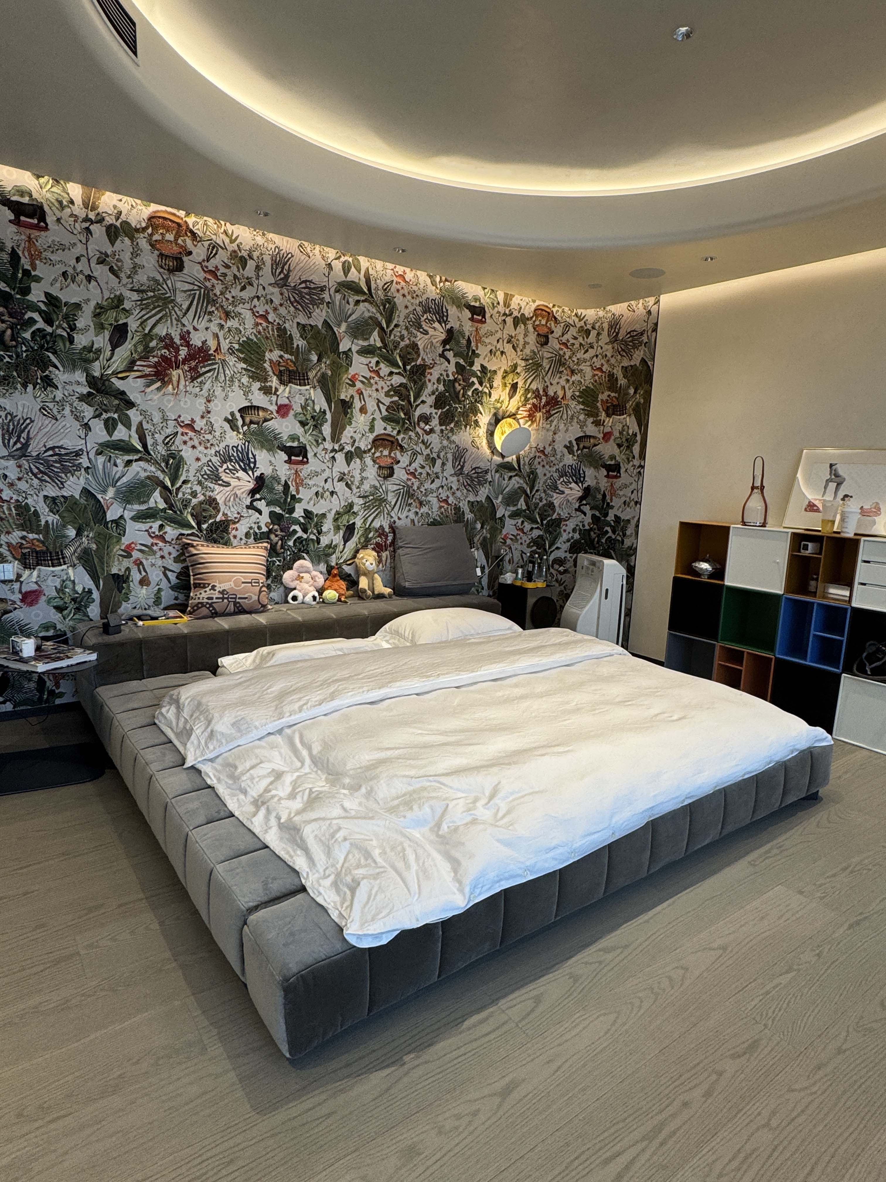 1770805844940512.jpg IMG_1143-1.jpg