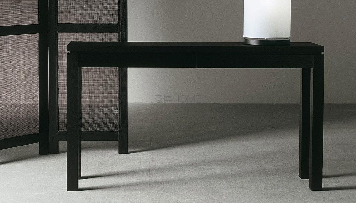 Douglas console 桌子