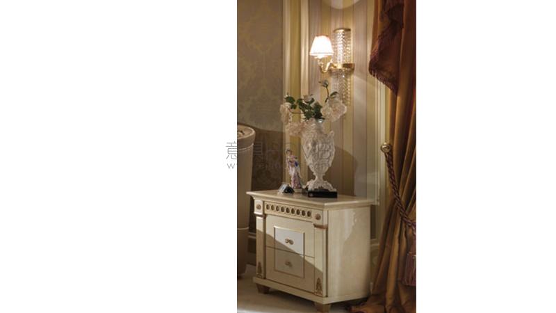 ARCADE-PLUS-MILO-BED床頭柜