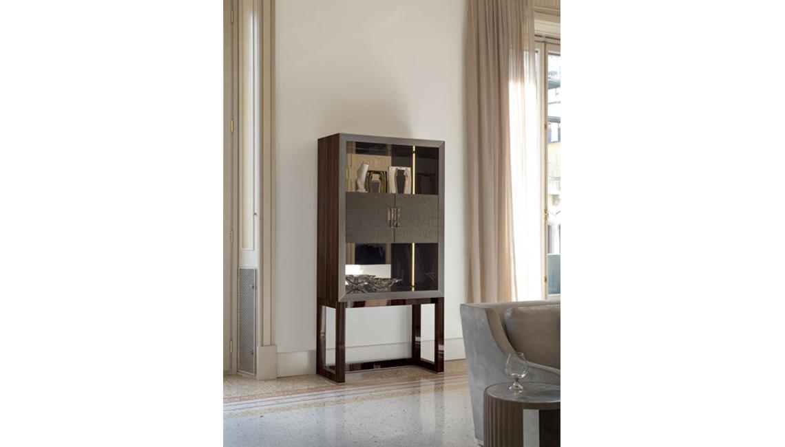 ORWELL TALL CABINET展示柜