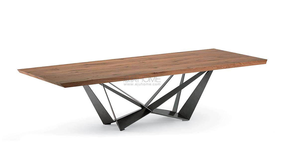 Skorpio Wood長餐桌