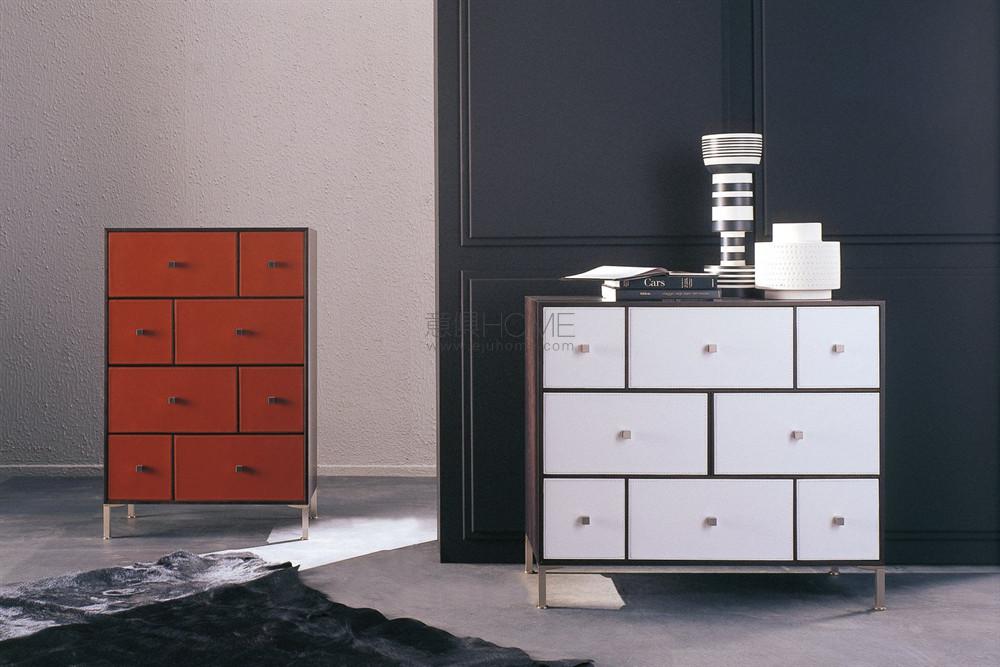 奢華系列，現(xiàn)代系列和傳統(tǒng)古典系列之間的較量