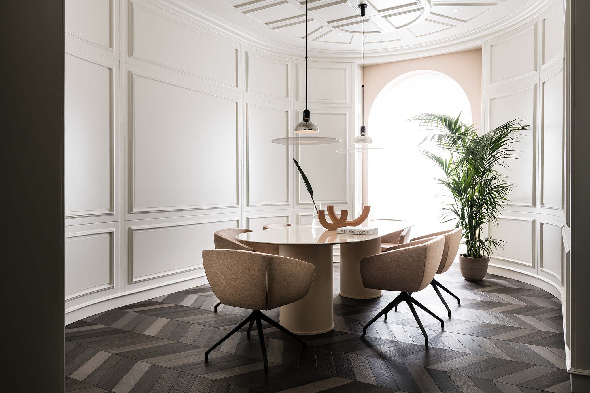 LOTTOCENTOArchetipo Table餐桌