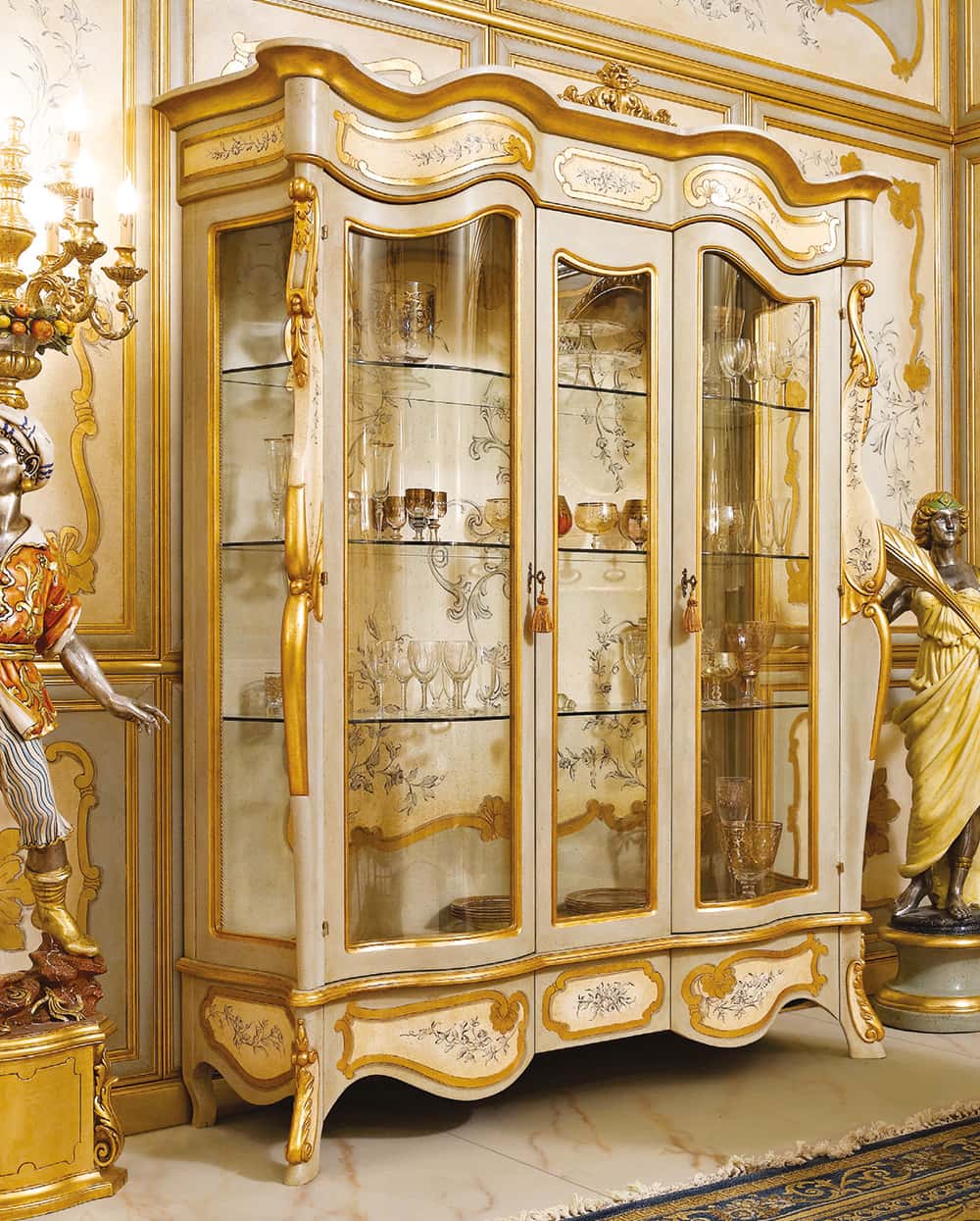 522 “GRAZIA” 雕塑落地燈