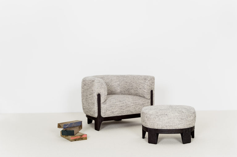 CHRISTOPHE DELCOURTBOB FAUTEUIL ET REPOSE PIED單人沙發