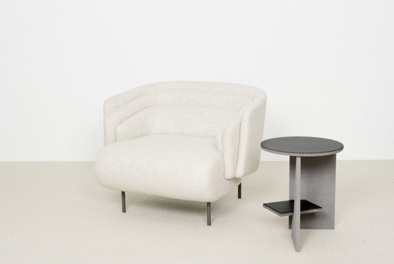 CHRISTOPHE DELCOURTHUG FAUTEUIL休閑椅