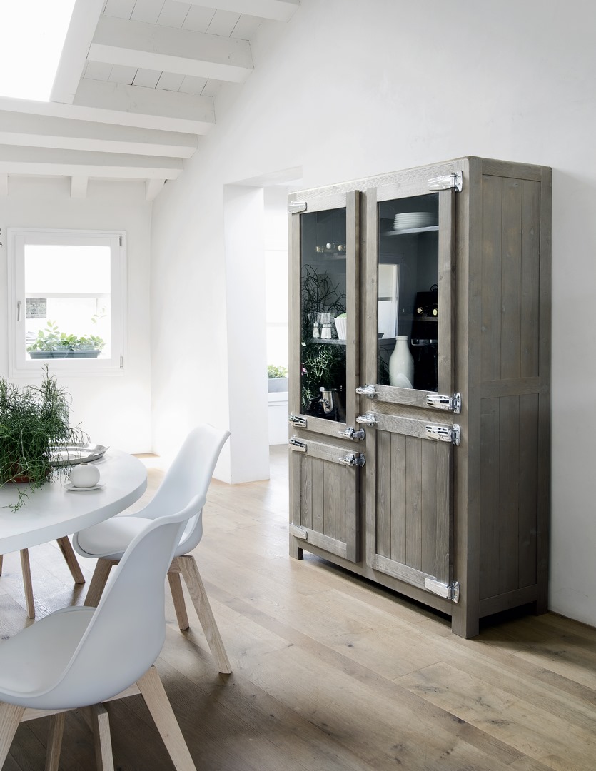 madie Unit Easy four doors 餐邊柜