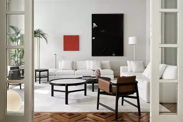 MERIDIANITERESINA休閑椅