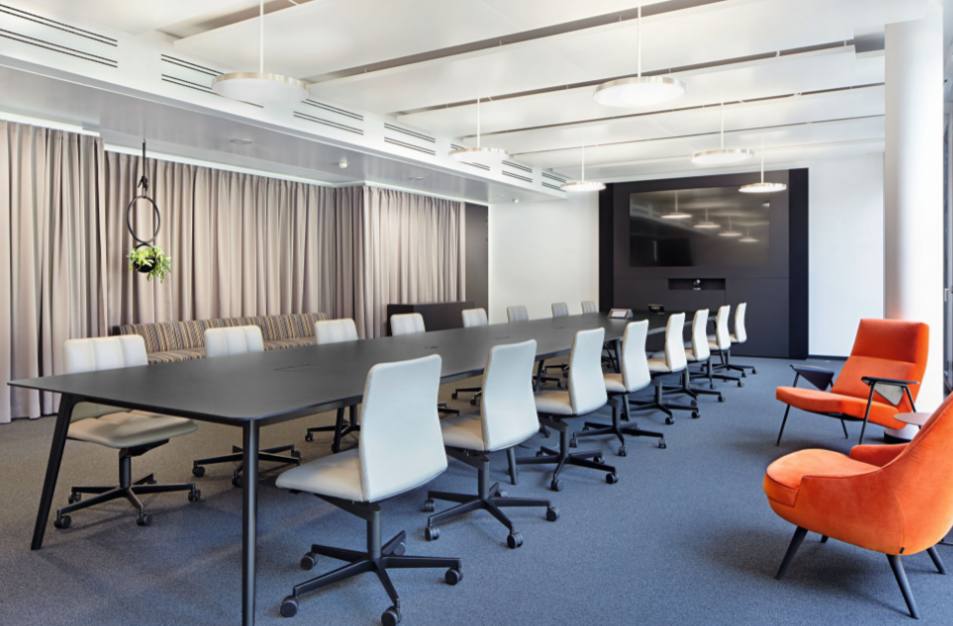 Leadchair Management.休閑椅