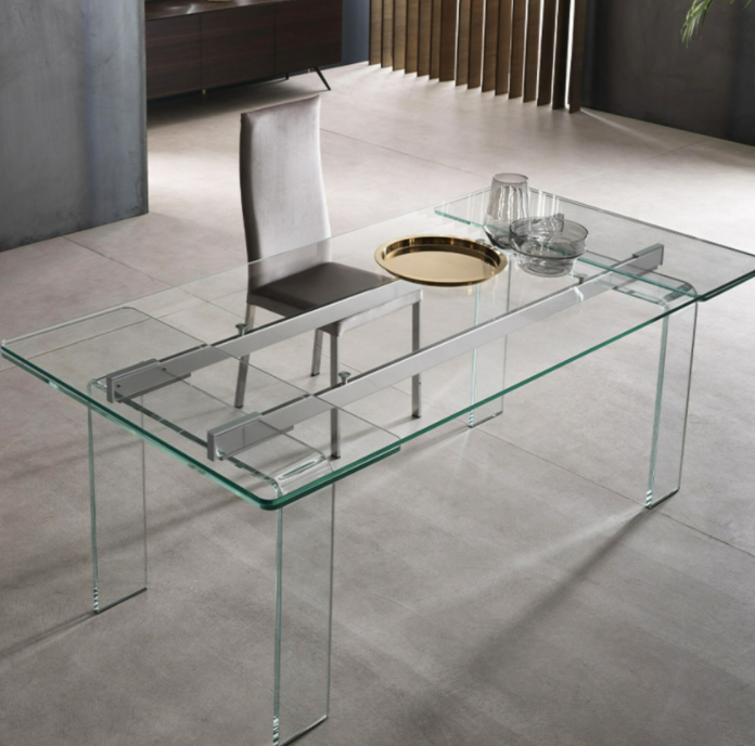 RIFLESSINEW PLANO餐桌