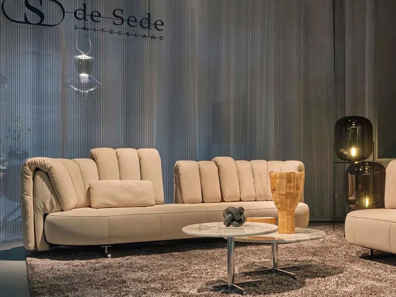 整個展廳只展示這一款沙發(fā)，究竟是有多火？