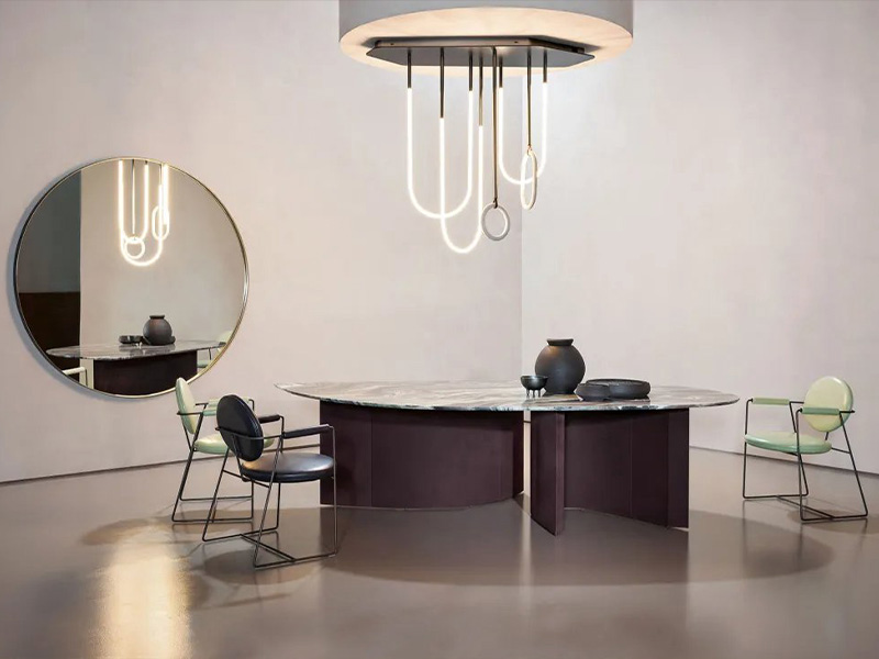 豪宅大平層必備的進口餐桌，閃耀你的每一次聚餐時光。