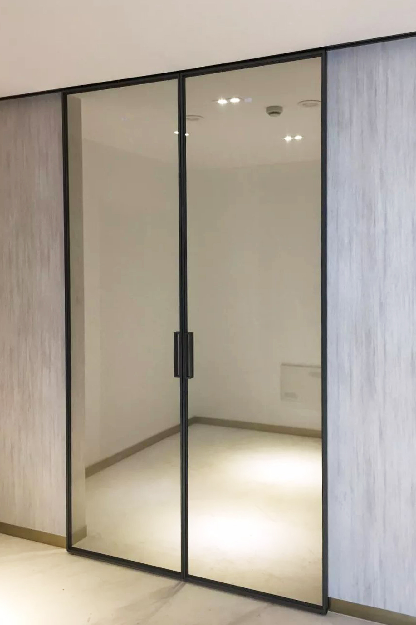 【武漢純水岸·東湖落地案例】 | 精致成就奢華，Rimadesio品牌的門體簡約美學