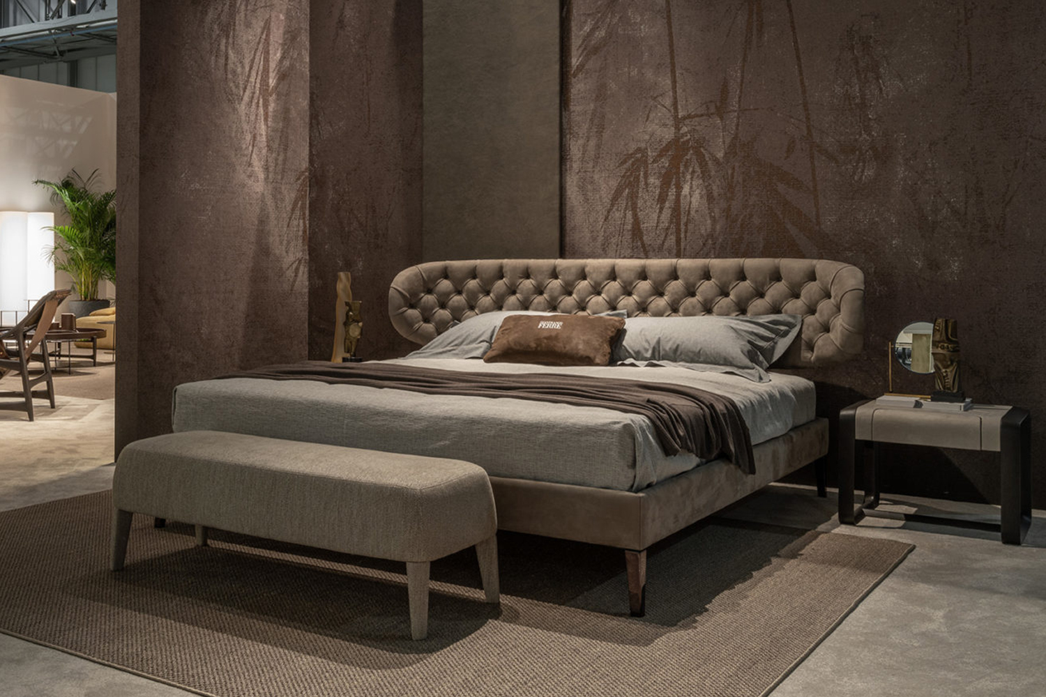 GIANFRANCO FERRE低調奢華